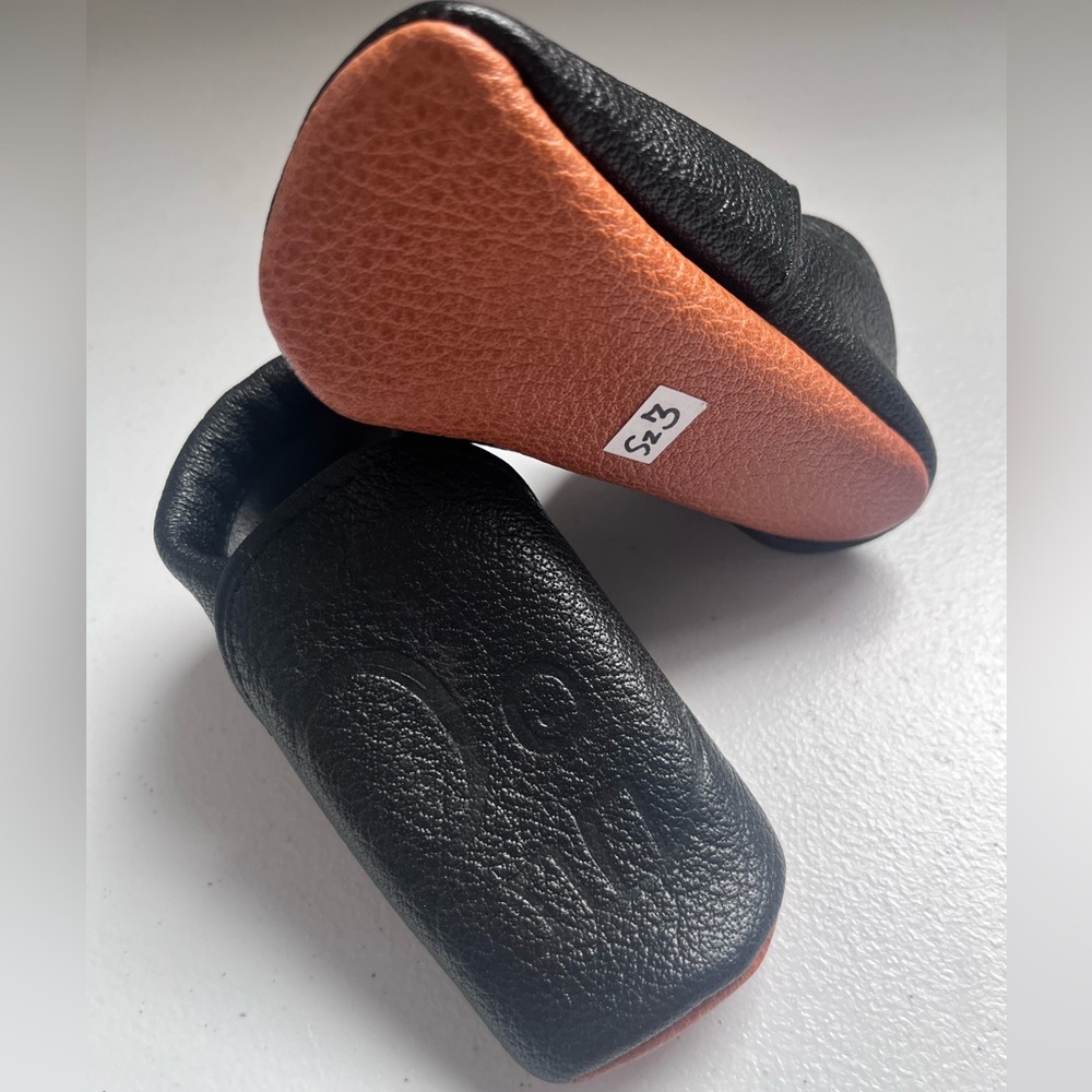 Brand New Infant Leather Slip-On Shoes – Size Infant 3 – The Urban Slipper